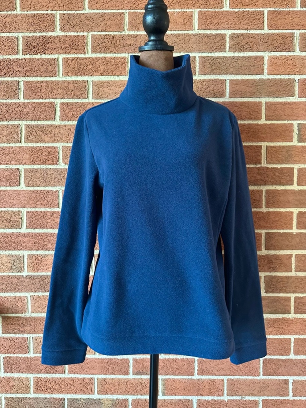 Aether Fleece Turtleneck Pullover Blue Long Sleeve Women's Top, Size M